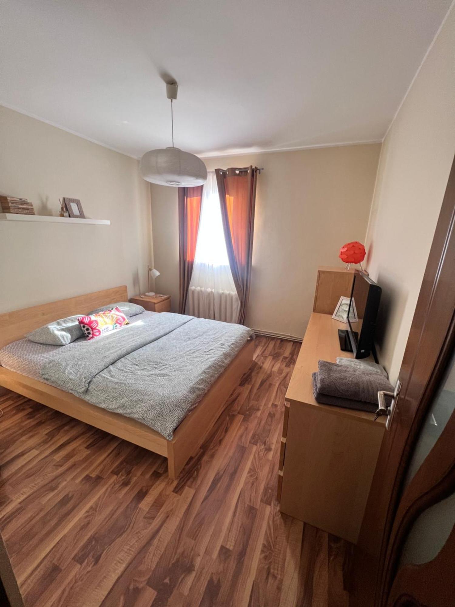 Boulevard Rose Apartment อัลบายูเลีย ภายนอก รูปภาพ